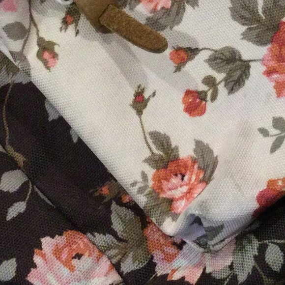 Black Floral/Pink Floral Heritage Mid-Volume Backpack - Picture 12 of 12